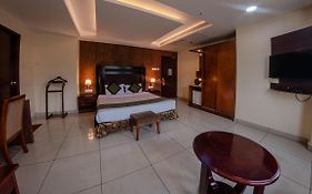 Hotel Gateway Grandeur Guwahati